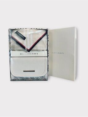 BURBERRY NWT Nova Check Cotton Handkerchief & Cosmetic Pouch Gift Set w/ Box